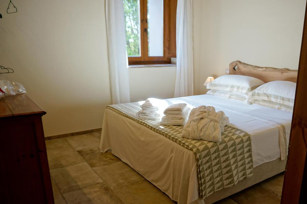 Cheloni Farm stay *