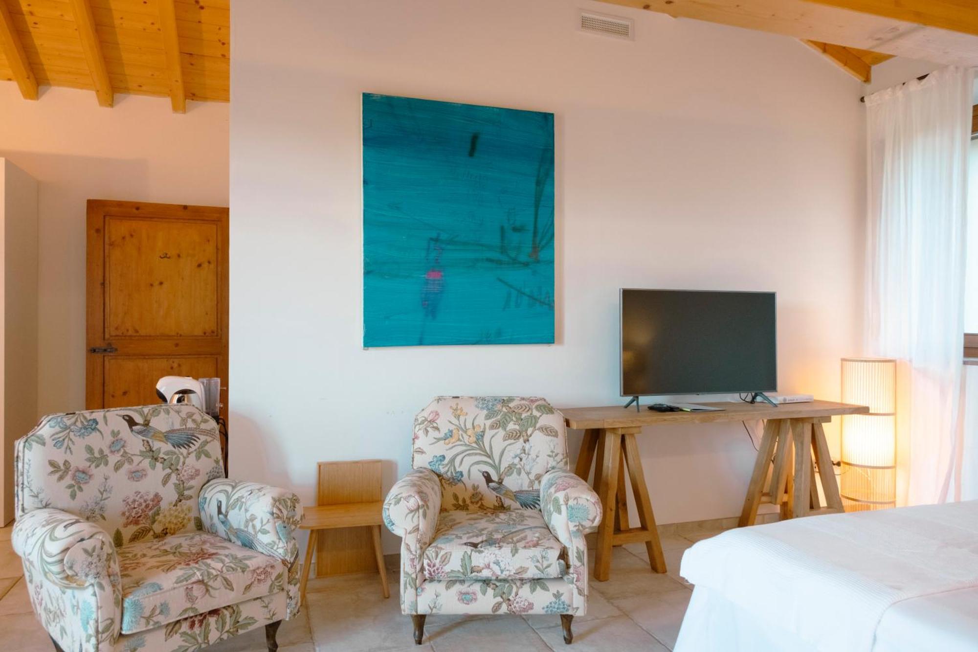 Cheloni Farm stay